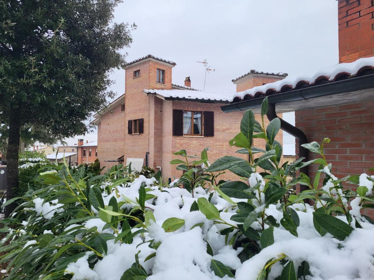 Palazzetto Del Pittore San Quirico d'Orcia Exterior photo